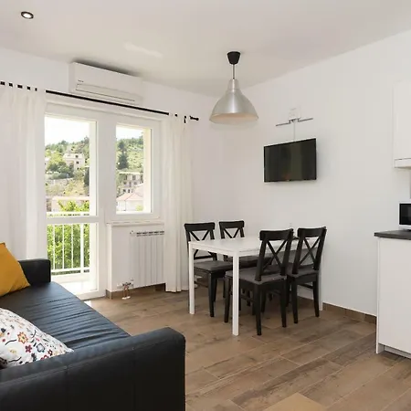 Апартаменты Ivan *